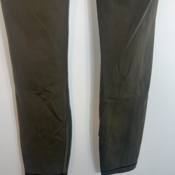 Lululemon Wunder Train High-Rise Tight with Pockets - Picture 11 of 13